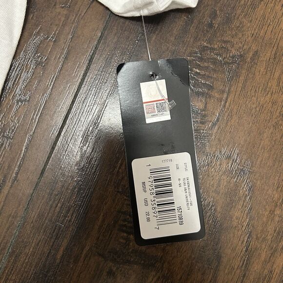 Gen2 Texas A&M Youth Medium White Short Sleeve Tshirt NWT - Picture 3 of 4